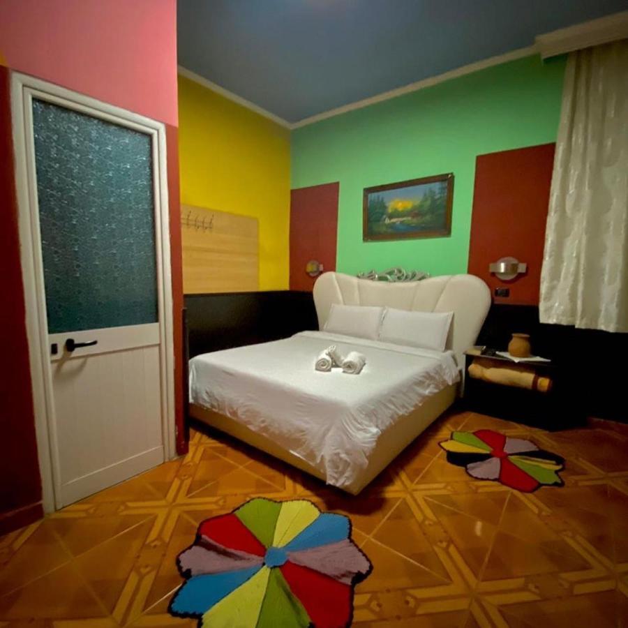 Hotel Rex Tirana Extérieur photo